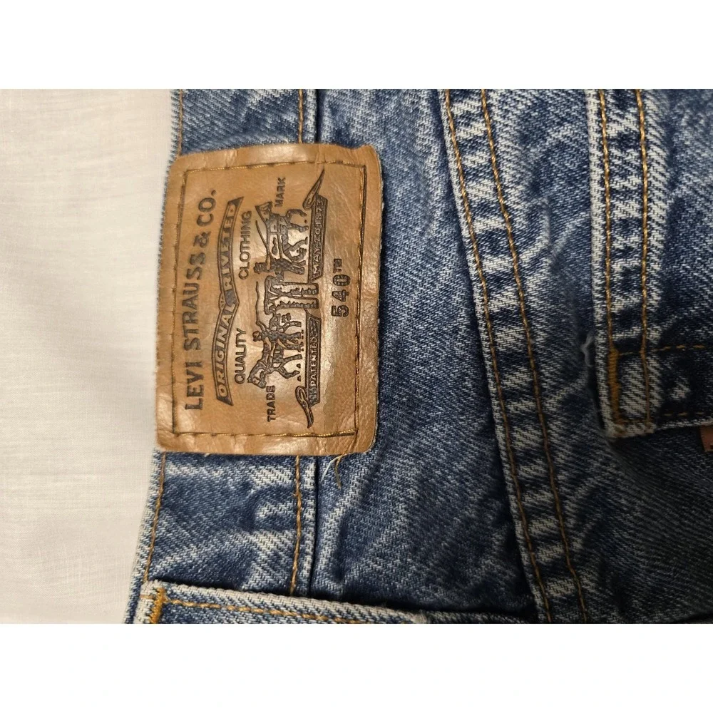 Levis‎ 560 Jeans Mens 36x31 Blue Relaxed Fit Signature Denim Straight Leg Pants